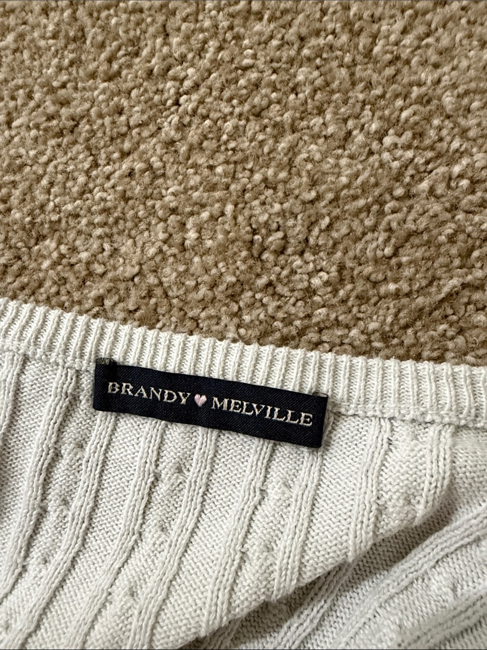 Brandy Melville cable knit cardigan - Picture 2 of 2